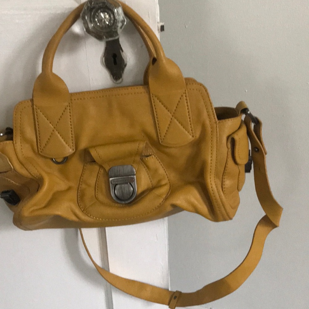 Mustard yellow shoulder/hand bag